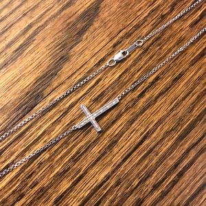 NWOT Diamond cross sideways necklace silver